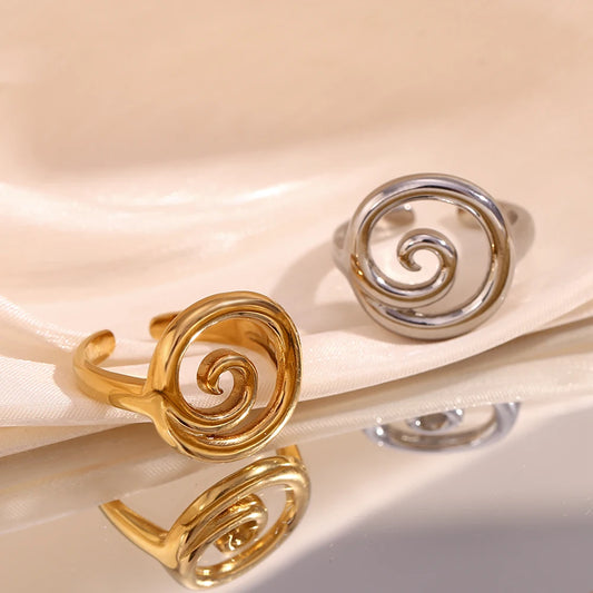 Swirl Conch Ring