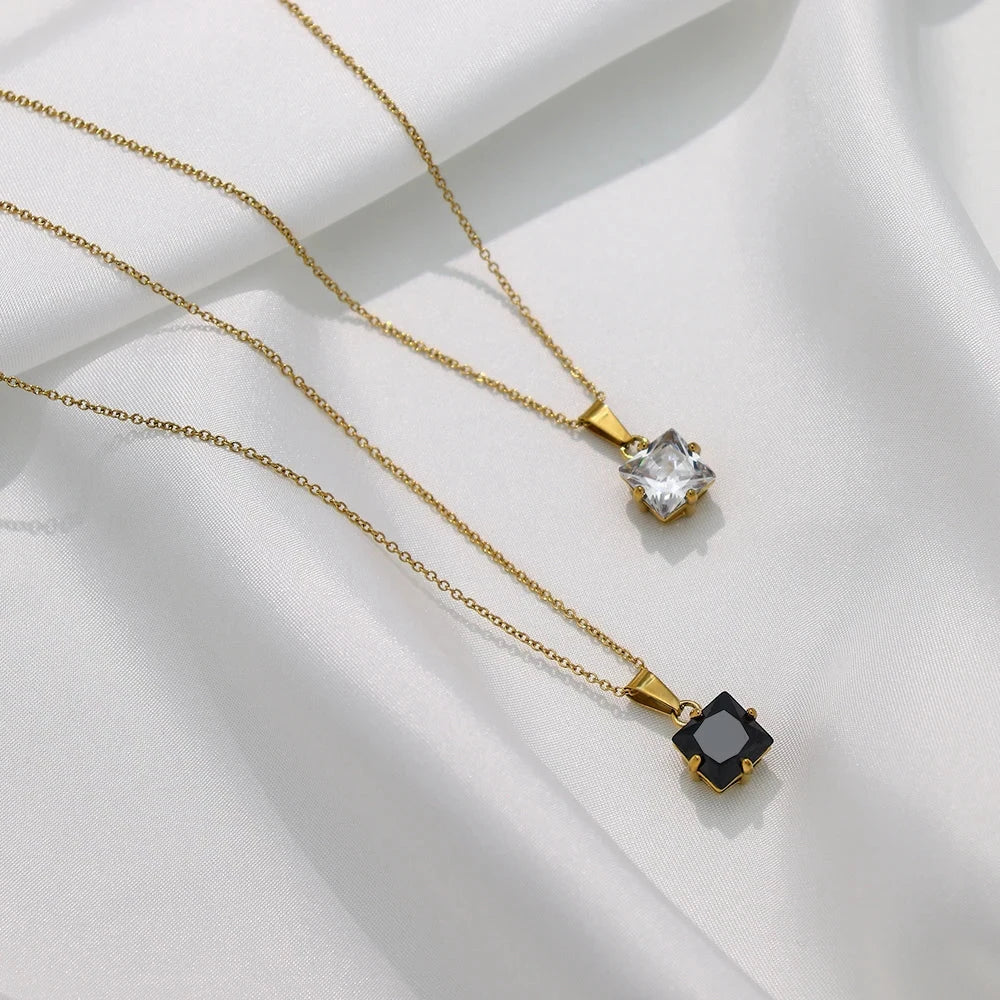 Luxe Gleam Pendant Necklace