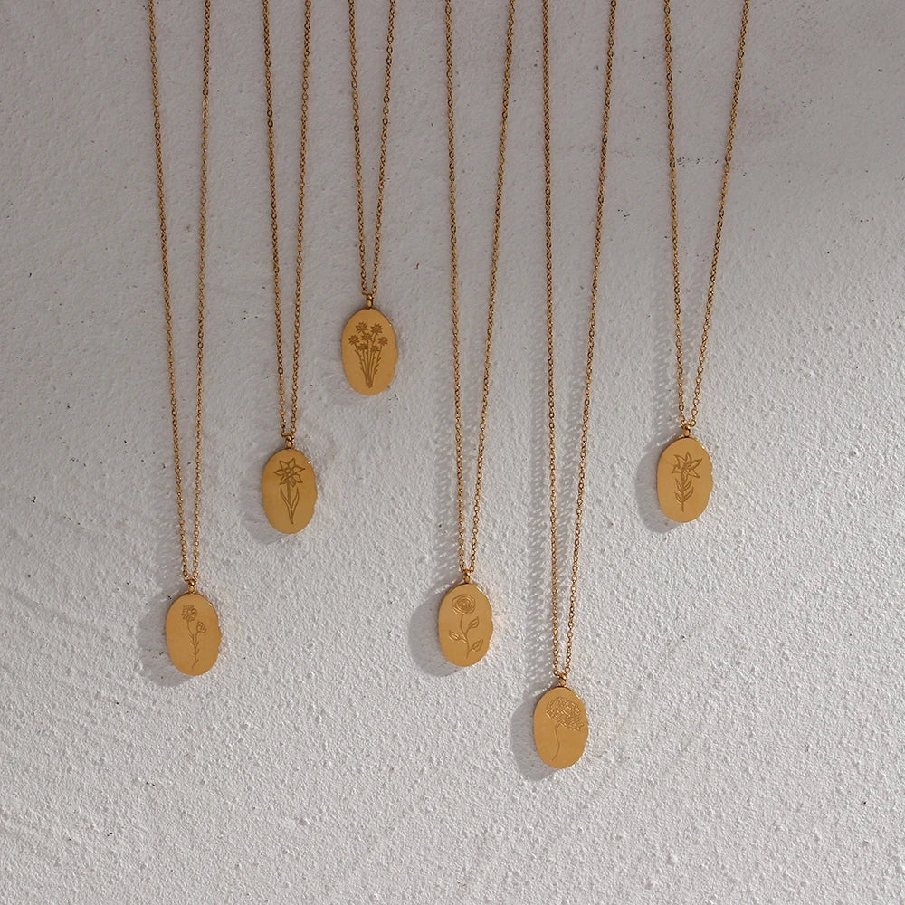 Fleur de Mois Necklace
