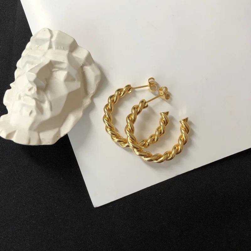 Timeless Twist CC Hoop Earrings