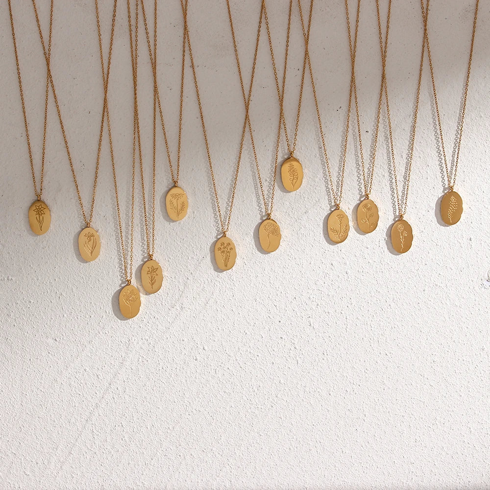 Fleur de Mois Necklace