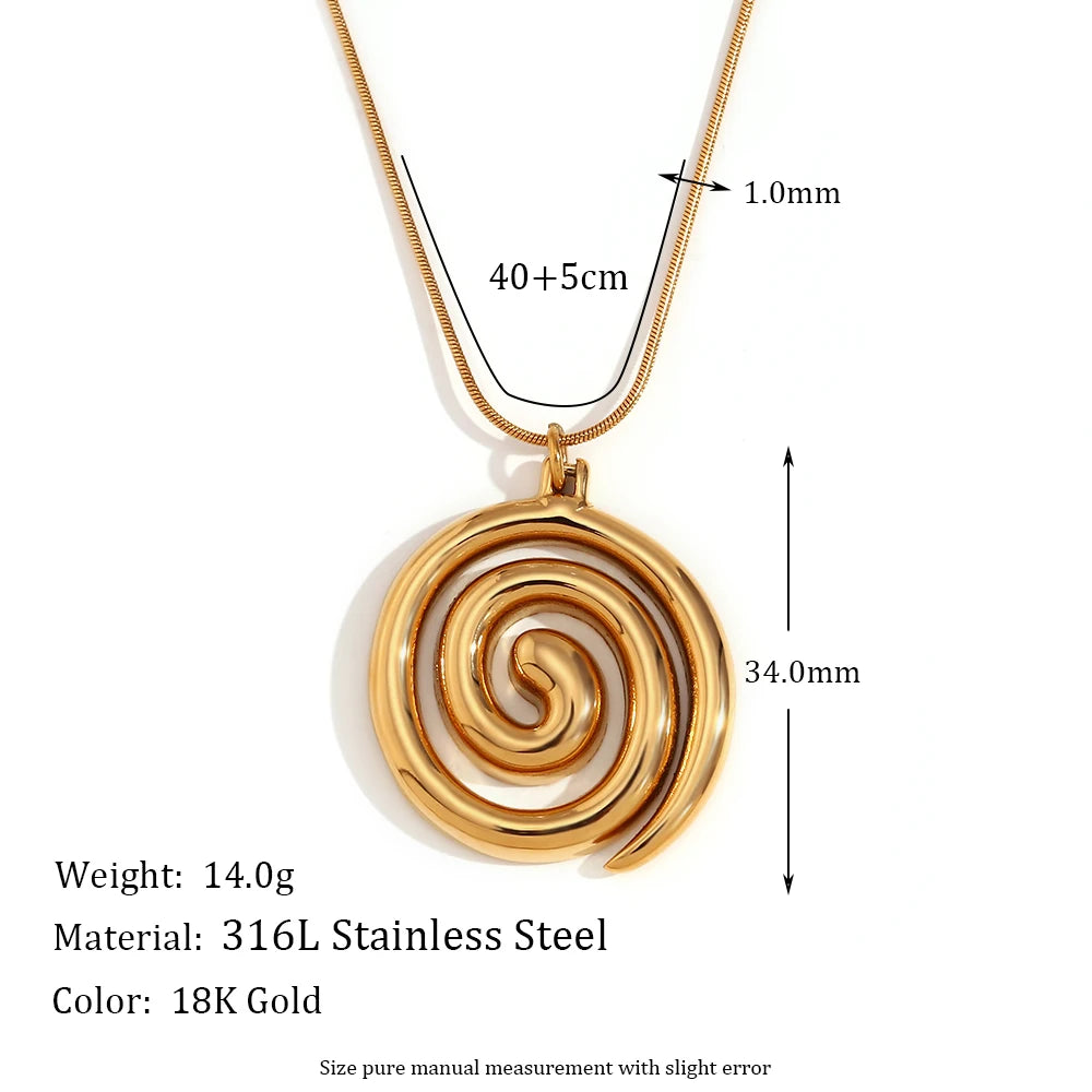Swirl Conch Necklace