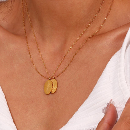 Fleur de Mois Necklace