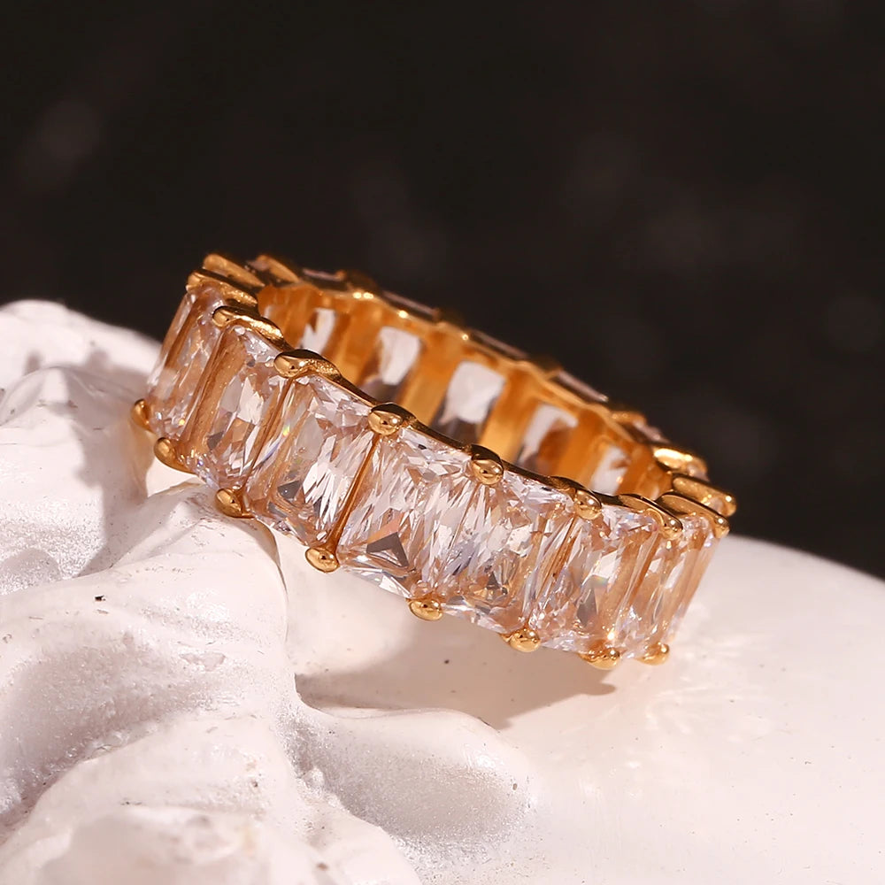 Lustre Halo Ring